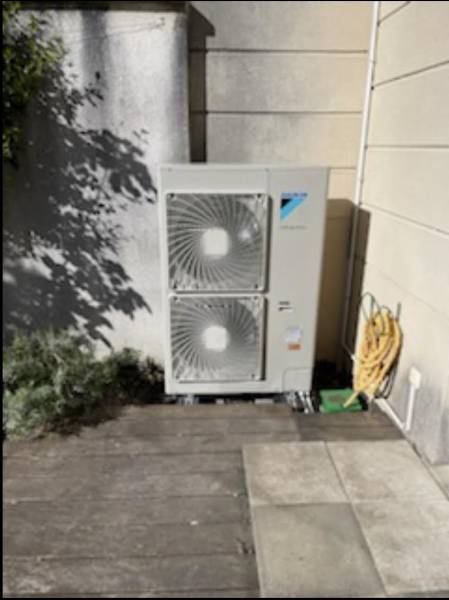 Entreprise RGE pour remplacer une chaudière à gaz par une pompe à chaleur DAIKIN Ambarès et Lagrave près de Bordeaux