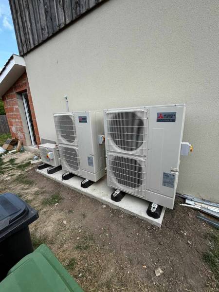 Prix pour l’installation d’une pompe à chaleur avec entretien inclus par un plombier chauffagiste RGE à Camarsac