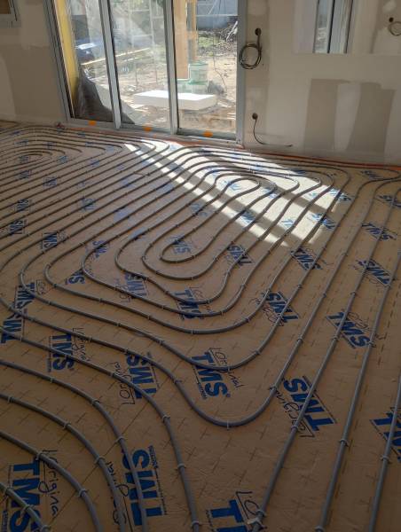 Devis pose de plancher chauffant à Gradignan par un plombier chauffagiste RGE