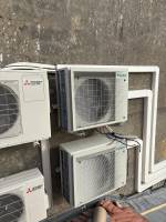 Reprise des liaisons pour alimenter un groupe de splits mal posé par un autre professionnel à Artigues-près-Bordeaux, une rénovation signée PEDROSA ÉNERGIE